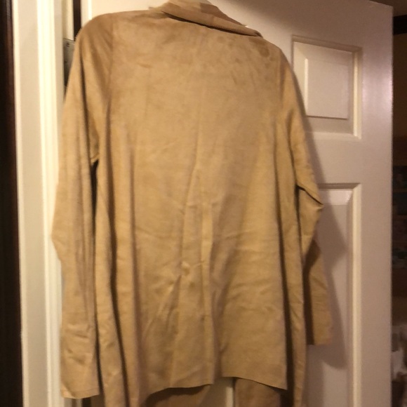 Jacket - Picture 3 of 3